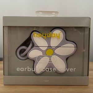 Heyday Earbud Purple Silicone Daisy Case Cover, (Fits AirPod Gen 1 & Gen 2), NIB